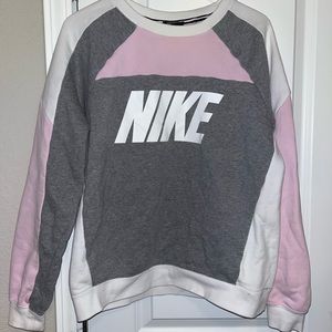 Nike crewneck